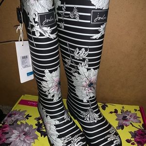 Size 6- fits like 7 Joules rain boots 💥NWT💥
